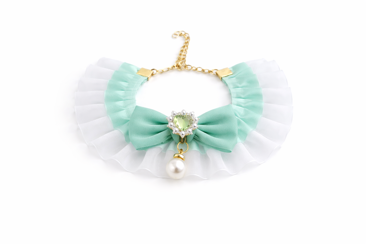 Pearl Petal Collar
